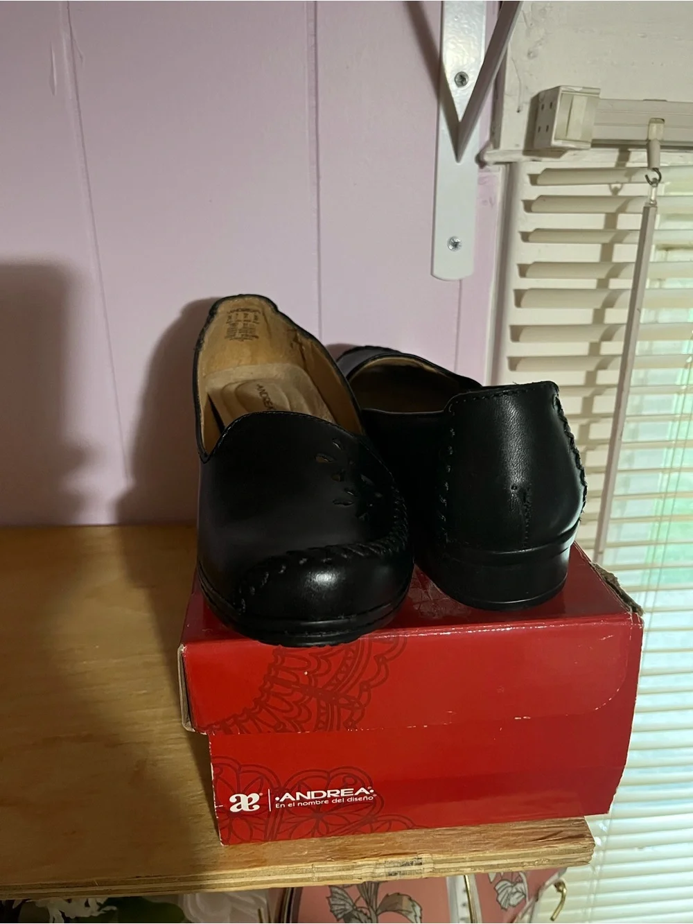 ANDREA FENZI Black Women’s Perforated Slip-On Flats